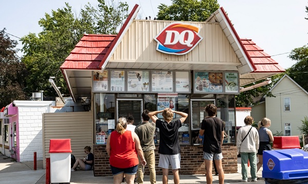 DQ Lunch Hours Unveiled: Savor the Midday Delights!